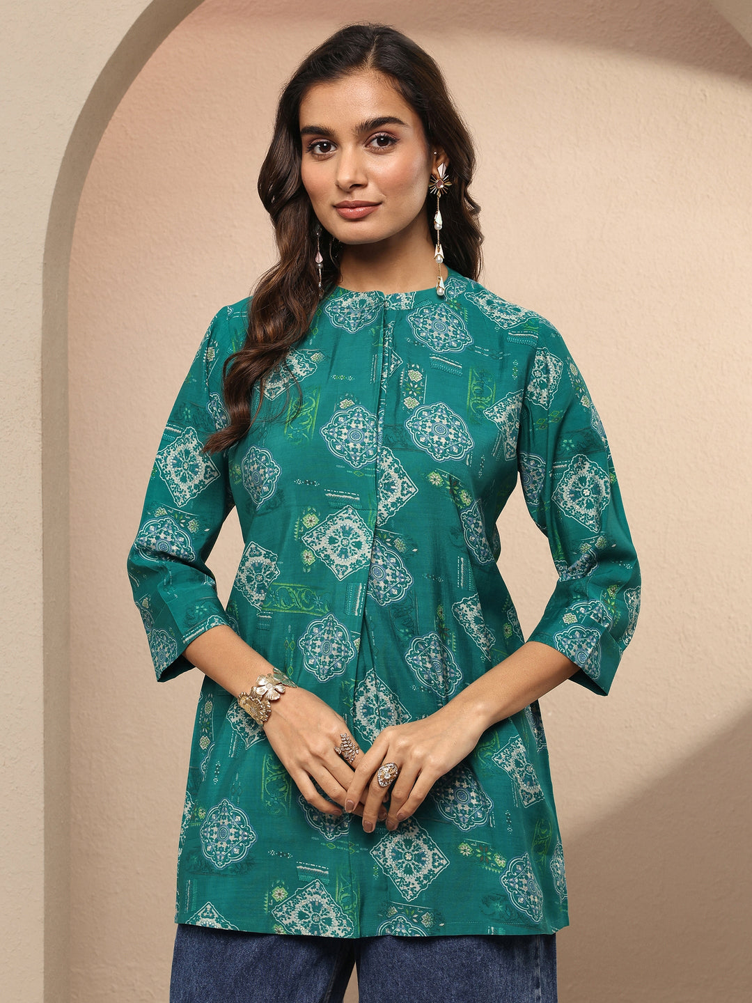 Green Block Printed Silk Blend Straight Short Kurti