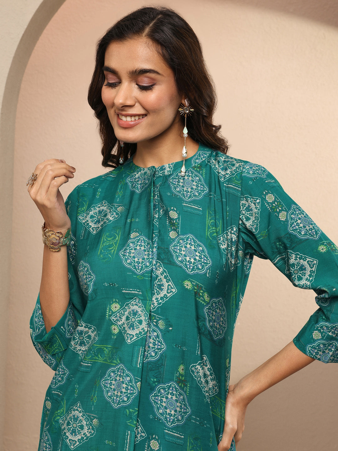 Green Block Printed Silk Blend Straight Short Kurti