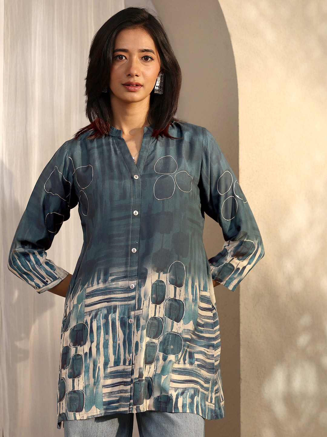 Teal Abstract Printed Muslin Straight Short Kurti