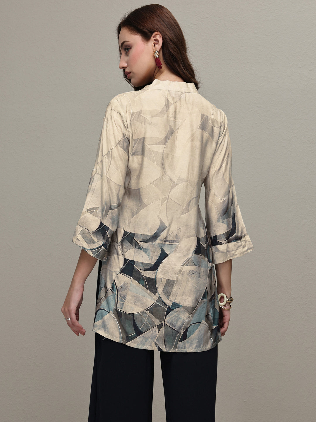 Grey Abstract Printed Muslin Straight Short Kurti