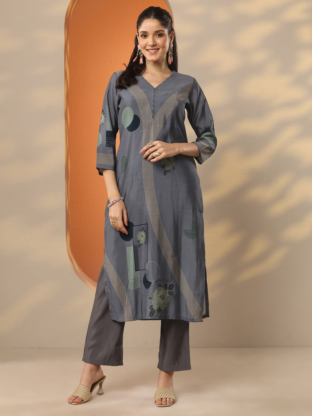 Grey Printed Silk Blend Straight Kurta