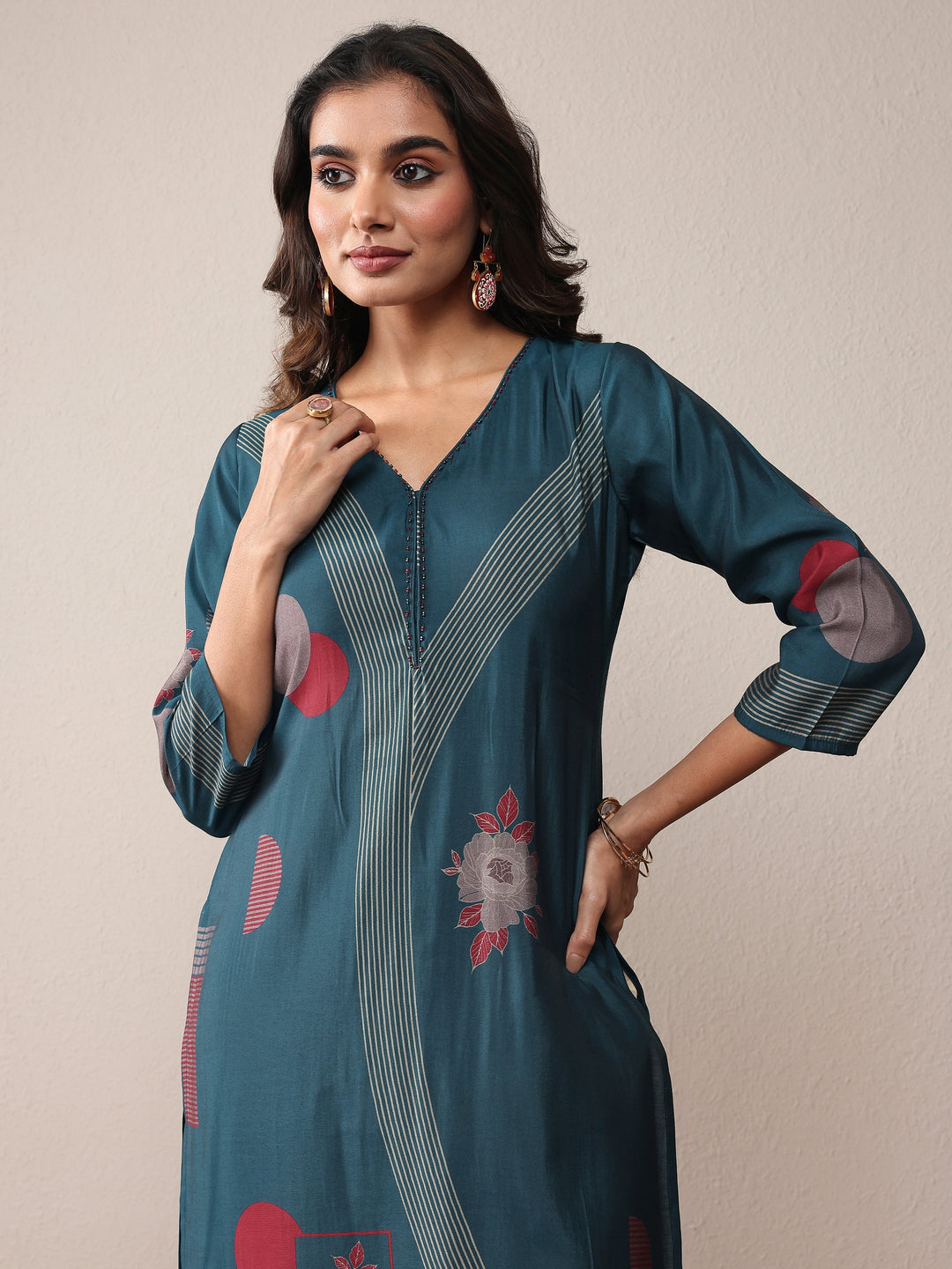 Blue Floral Printed Silk Blend Straight Kurta