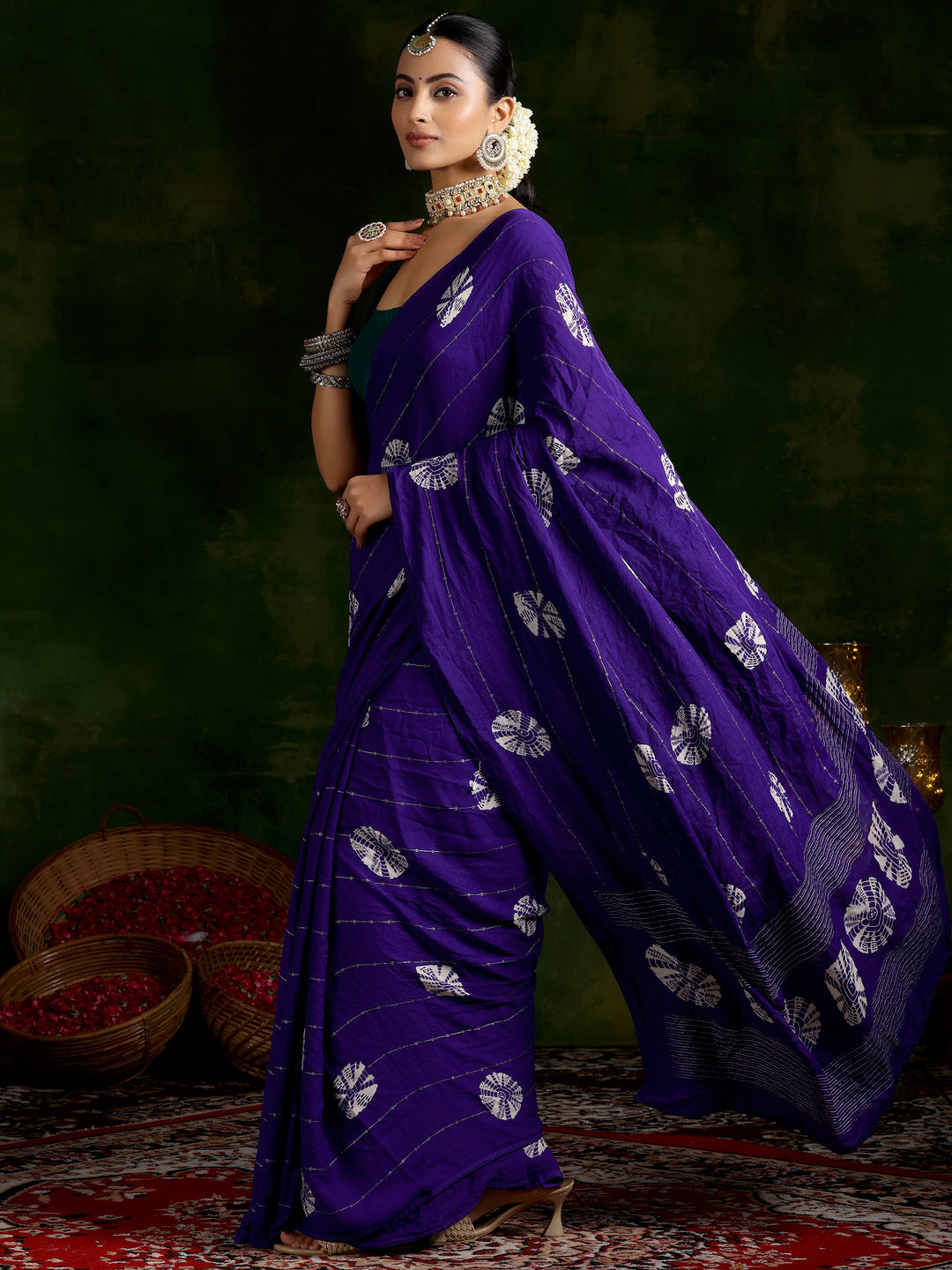 Purple Printed Chiffon Saree With Unstitched Blouse Piece