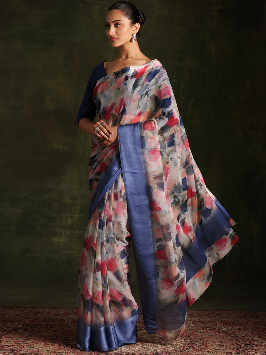 Multicoloured Printed Silk Blend Saree With Unstitched Blouse Piece