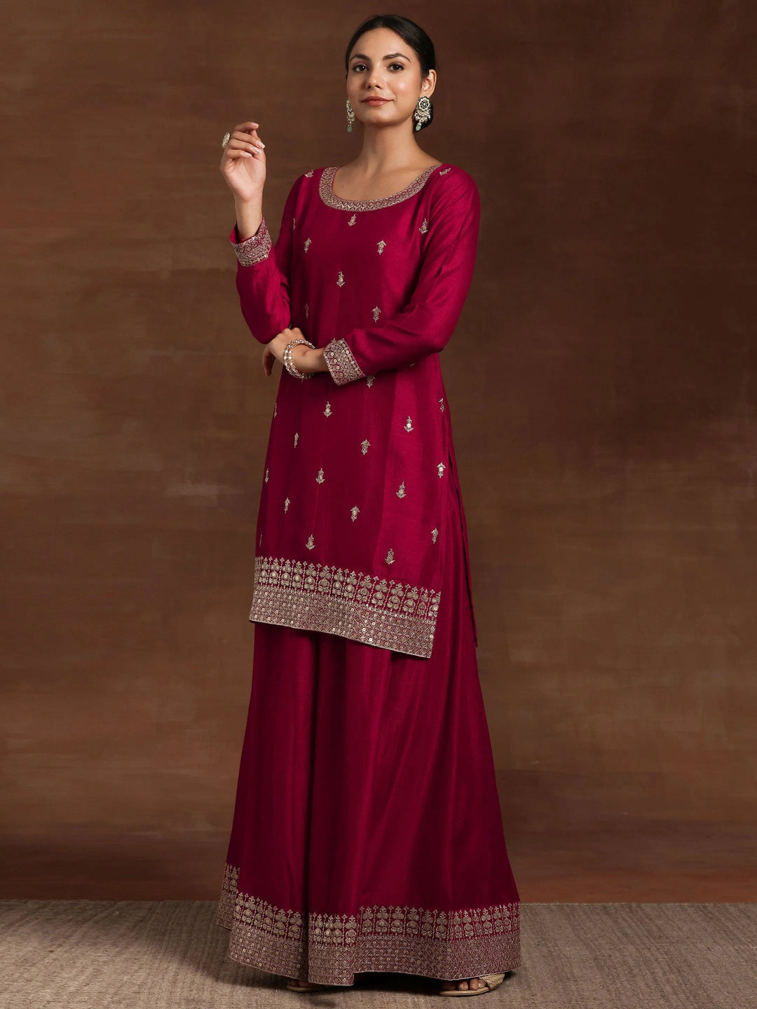 Pink Embroidered Silk Blend Straight Suit With Dupatta
