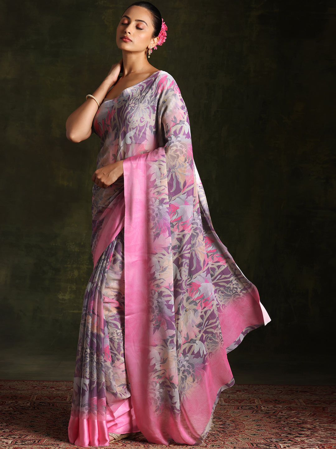 Multicoloured Printed Silk Blend Saree With Unstitched Blouse Piece