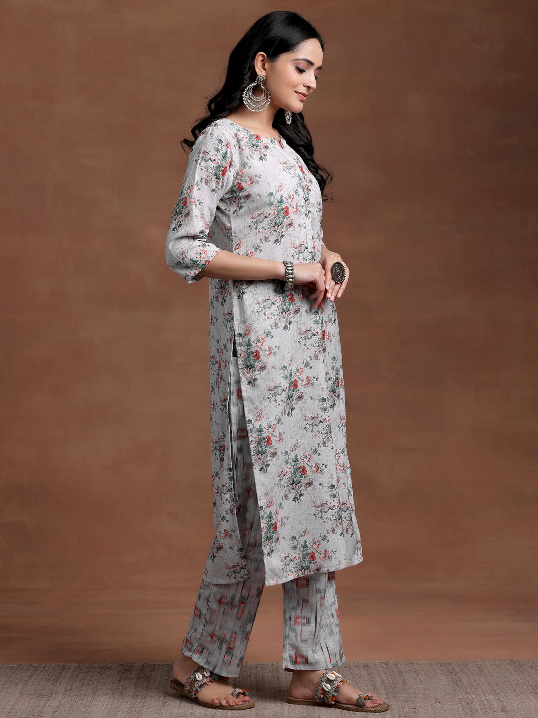 Grey Printed Cotton Straight Suit With Dupatta
