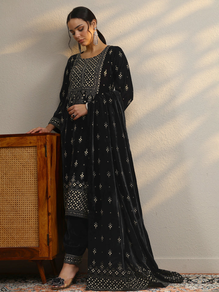 Black Embroidered Velvet Straight Suit With Dupatta