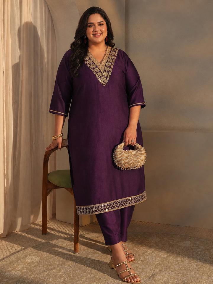 Plus Size Burgundy Yoke Design Silk Blend Straight Suit Set