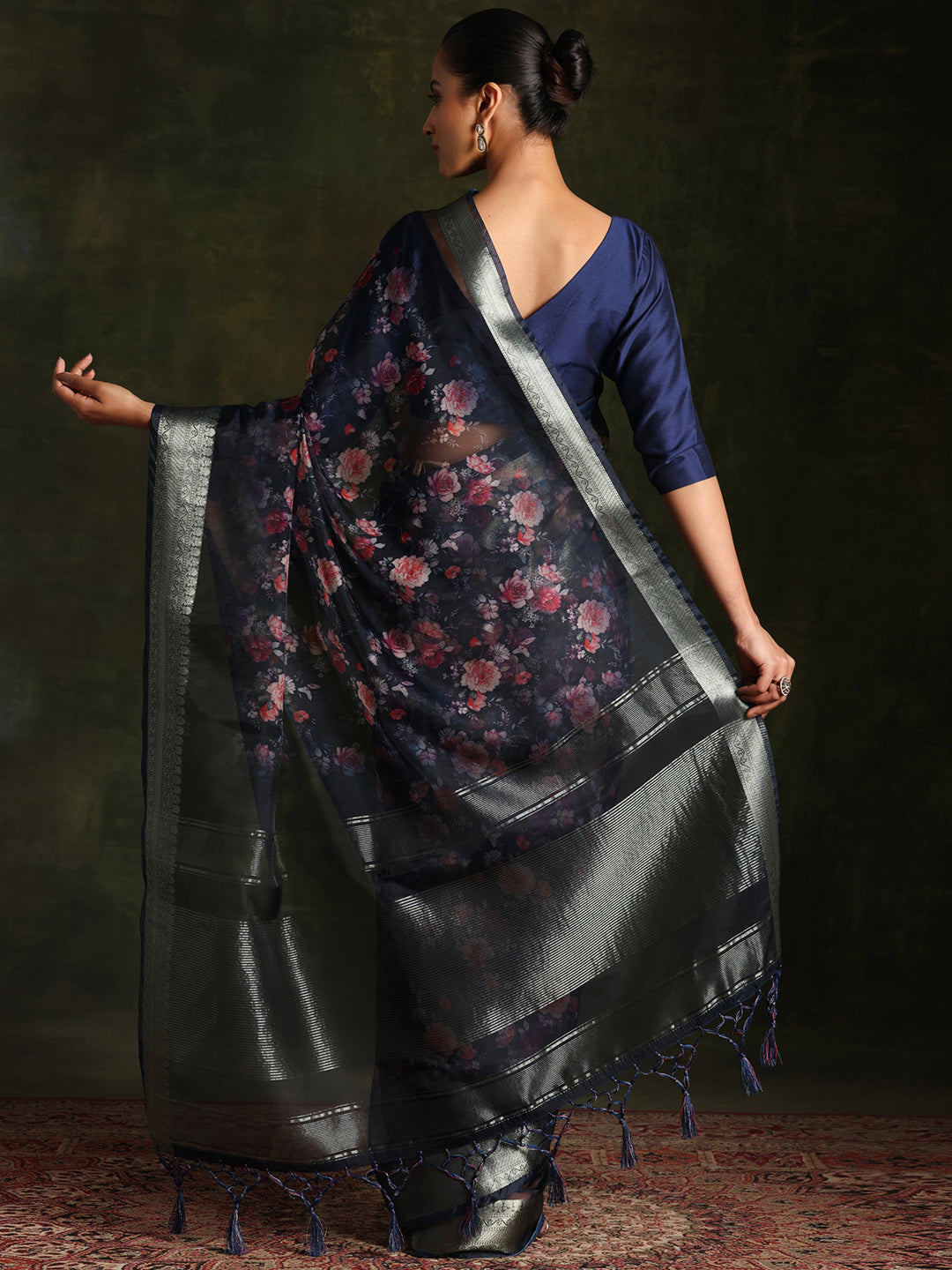 Blue Printed Organza Saree With Unstitched Blouse Piece