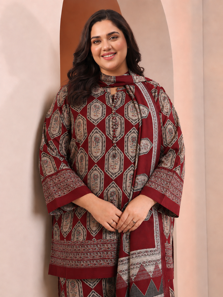 Plus Size Red Printed Silk Blend Straight Suit Set