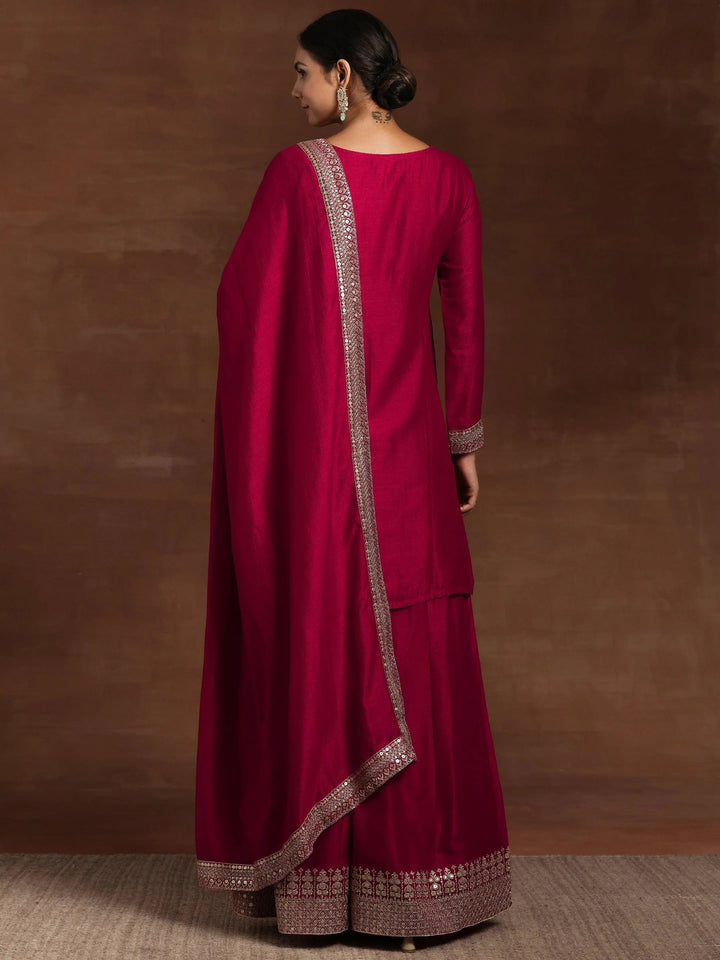 Pink Embroidered Silk Blend Straight Suit With Dupatta
