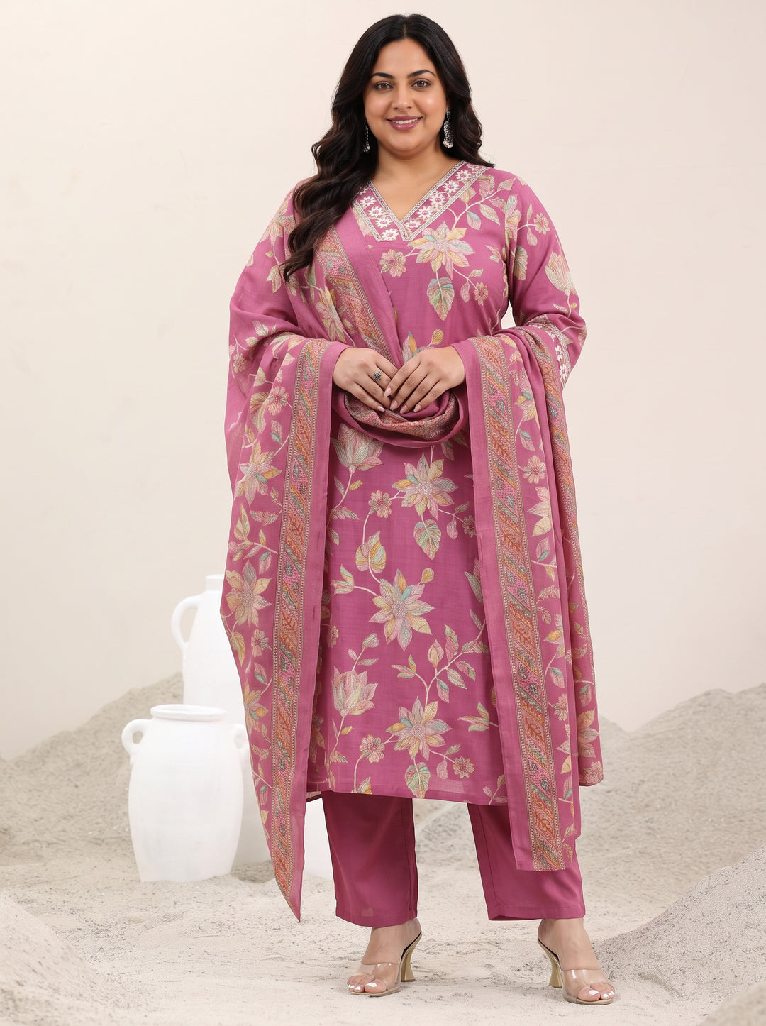 Plus Size Pink Floral Printed Silk Blend Straight Suit Set