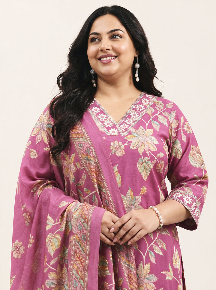 Plus Size Pink Floral Printed Silk Blend Straight Suit Set