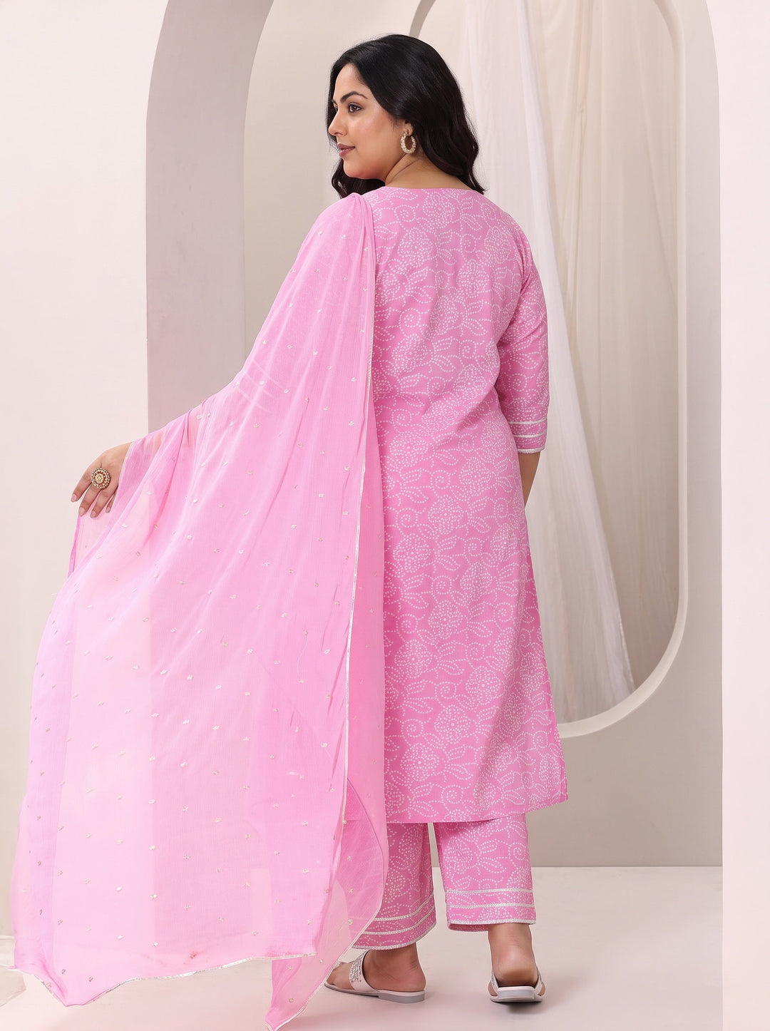 Plus Size Pink Printed Cotton Straight Suit Set With Dupatta