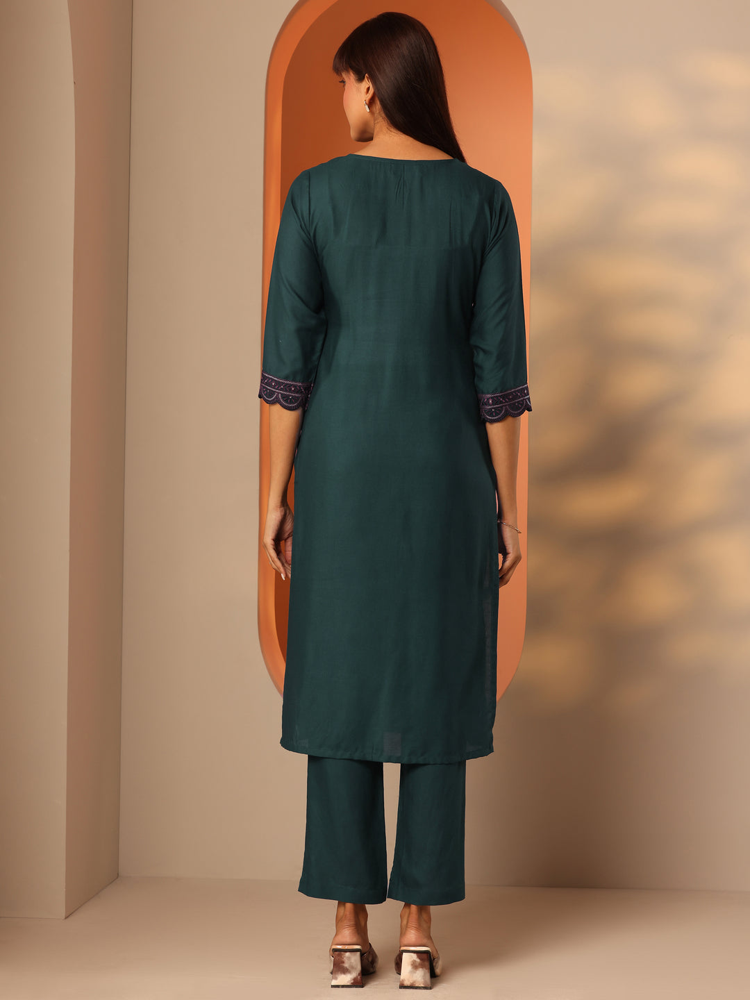 Green Embroidered Rayon Straight Kurta Set