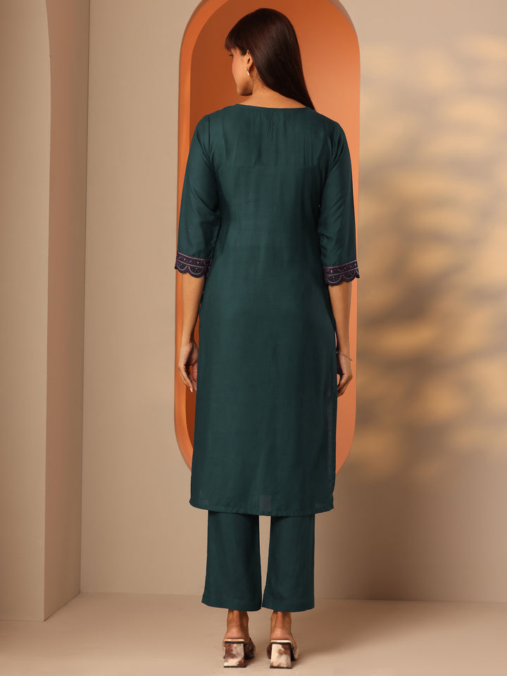 Green Embroidered Rayon Straight Kurta Set