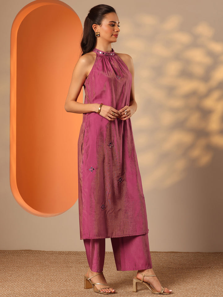 Pink Embellished Silk Blend Straight Kurta Set