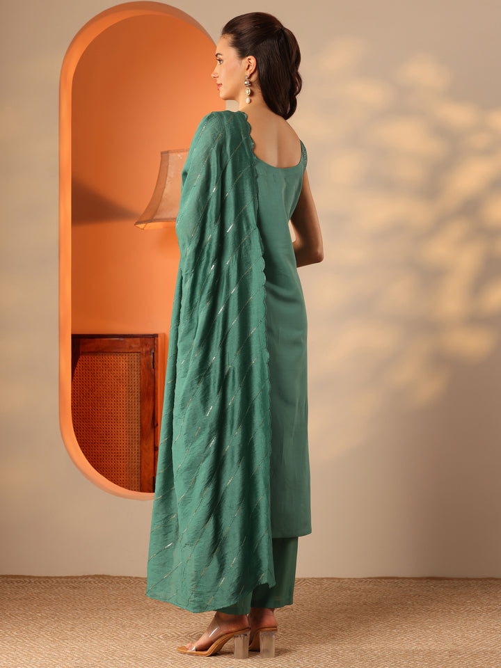 Green Embroidered Silk Blend Straight Suit Set With Dupatta