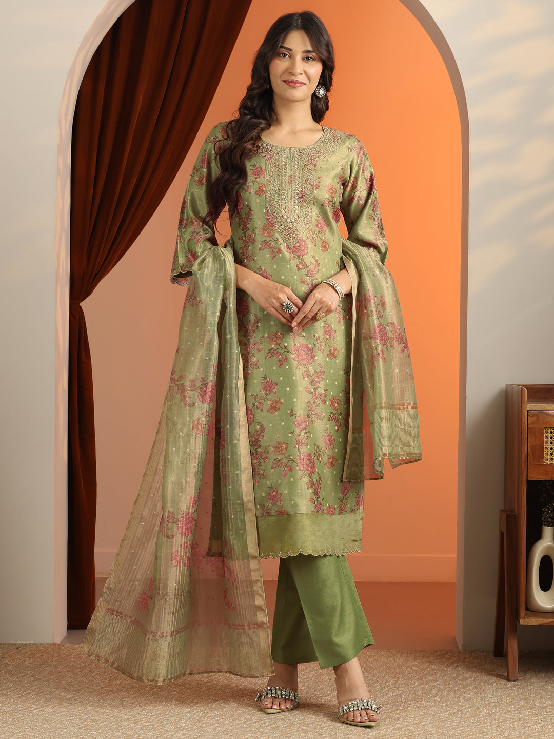 Green Printed Silk Blend Straight Suit Set With Dupatta