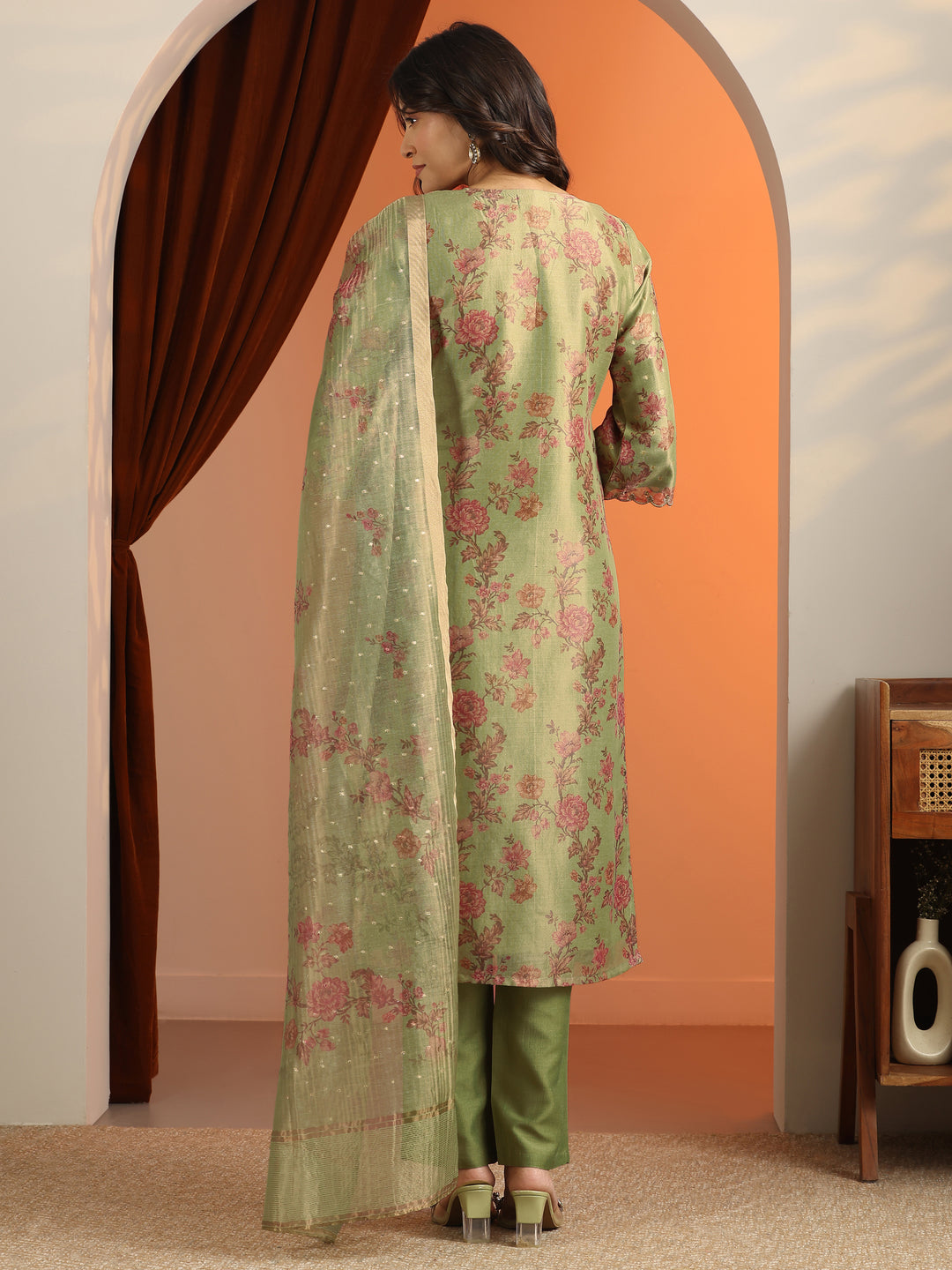 Green Printed Silk Blend Straight Suit Set With Dupatta