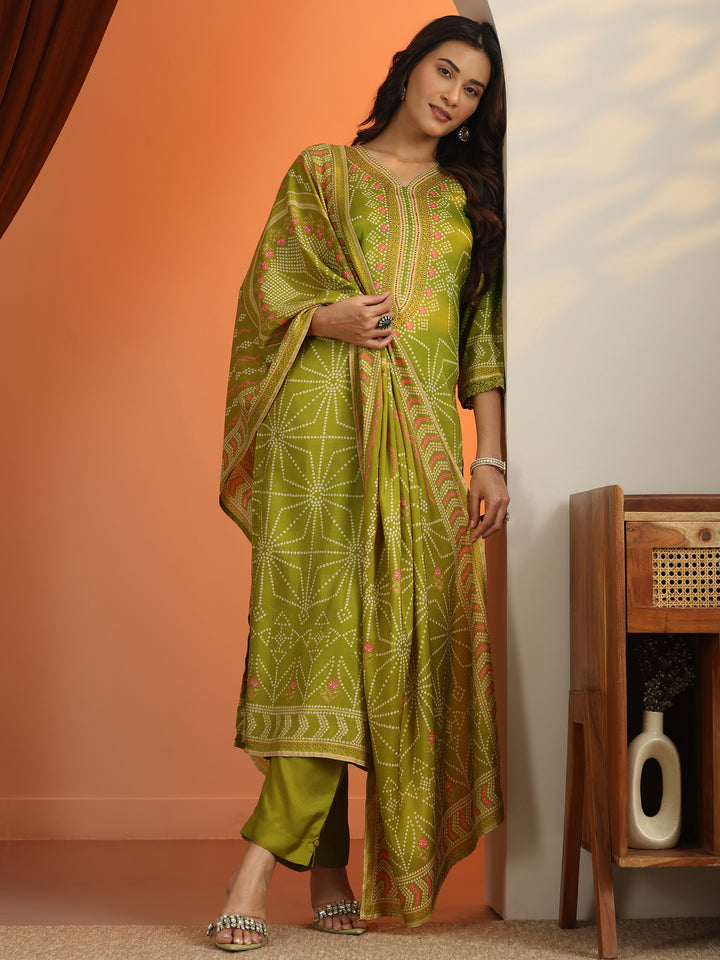 Green Printed Silk Blend Straight Suit Set With Dupatta