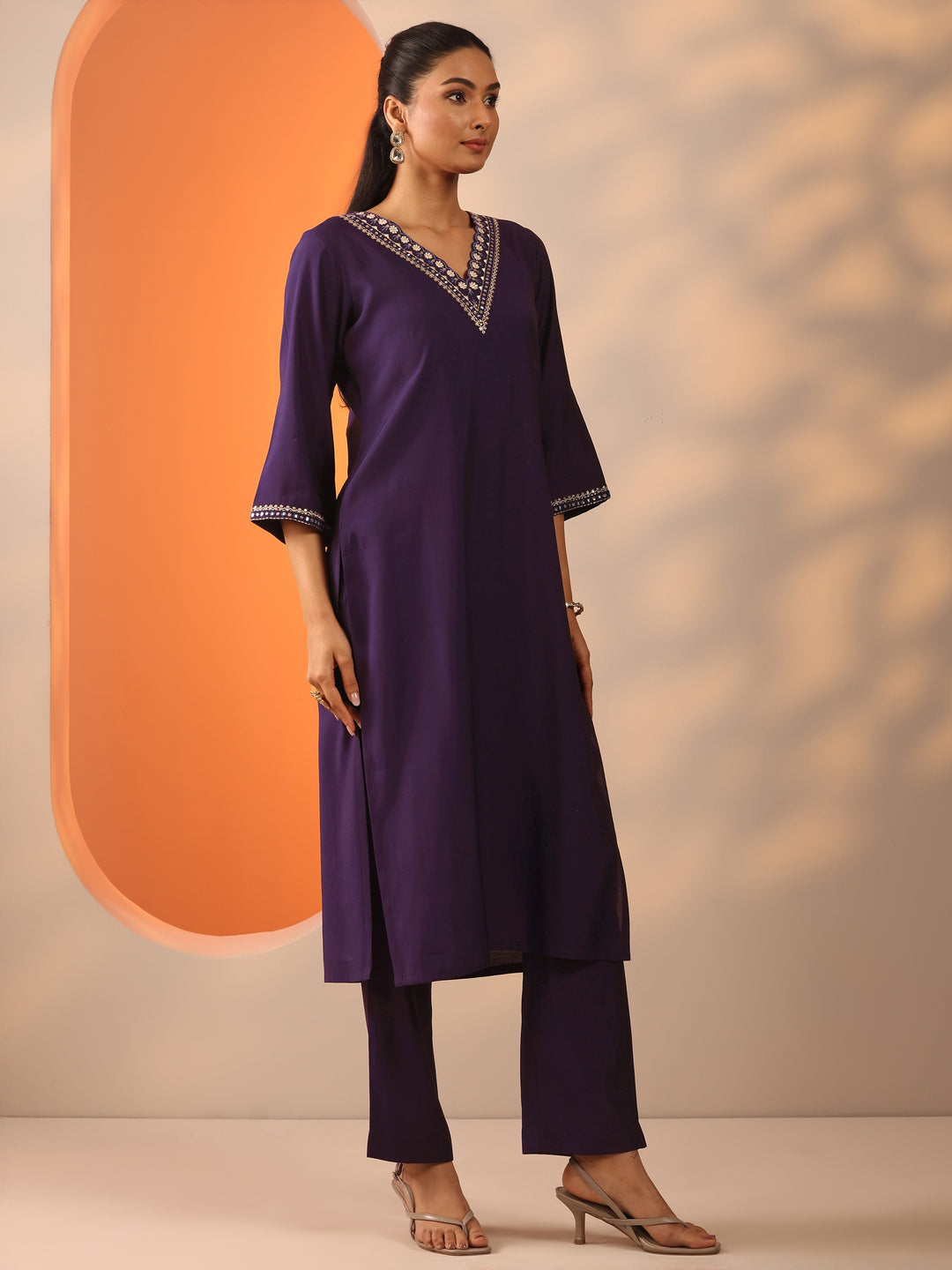 Purple Embroidered Silk Blend Straight Suit Set With Dupatta