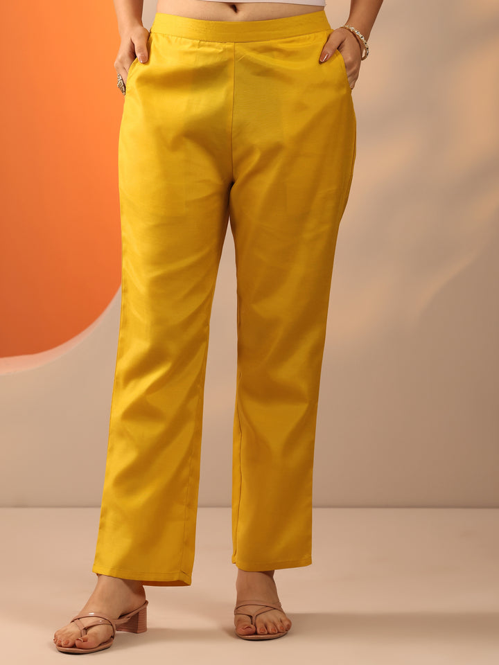 Yellow Embroidered Silk Blend Straight Suit Set With Dupatta