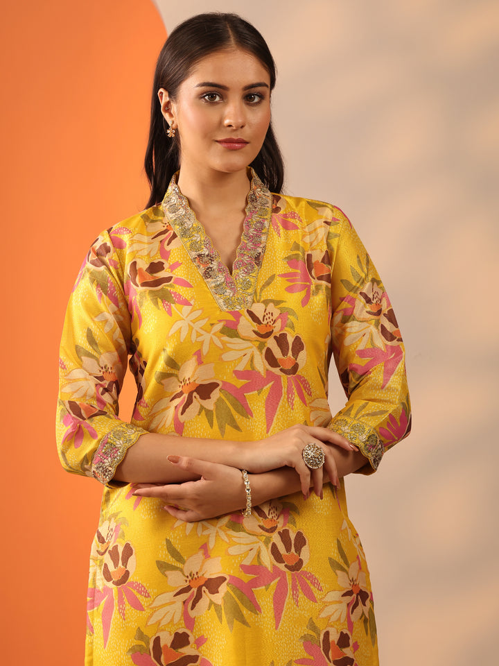 Yellow Embroidered Silk Blend Straight Suit Set With Dupatta