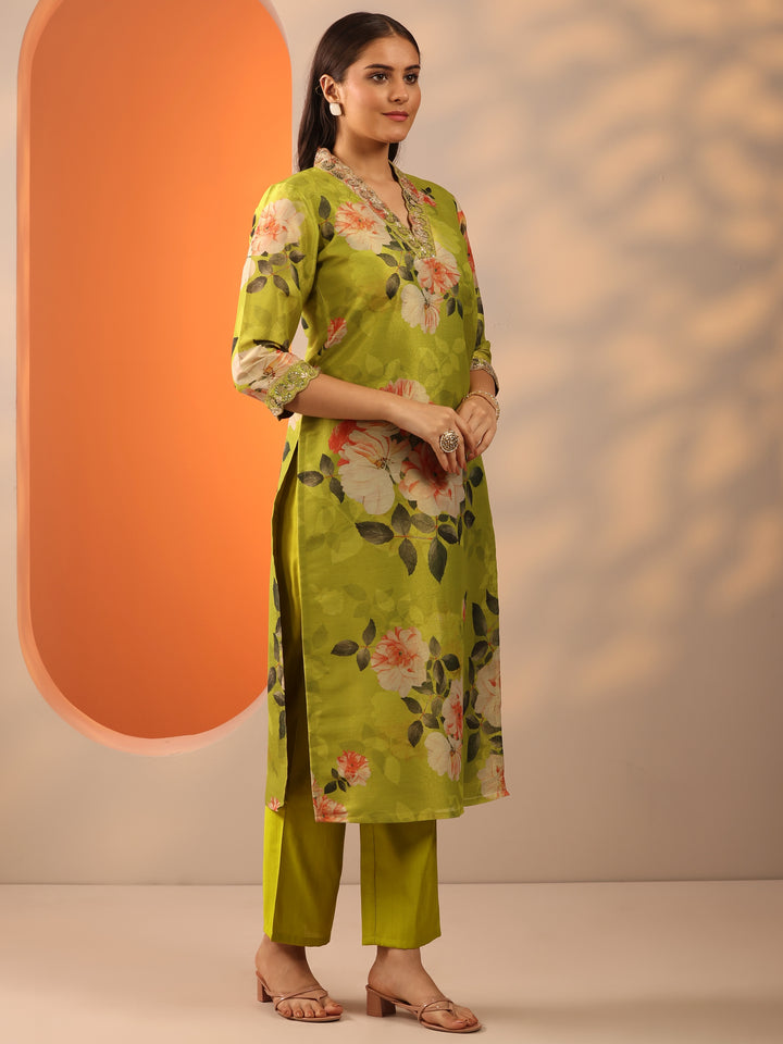 Green Embroidered Silk Blend Straight Suit Set With Dupatta