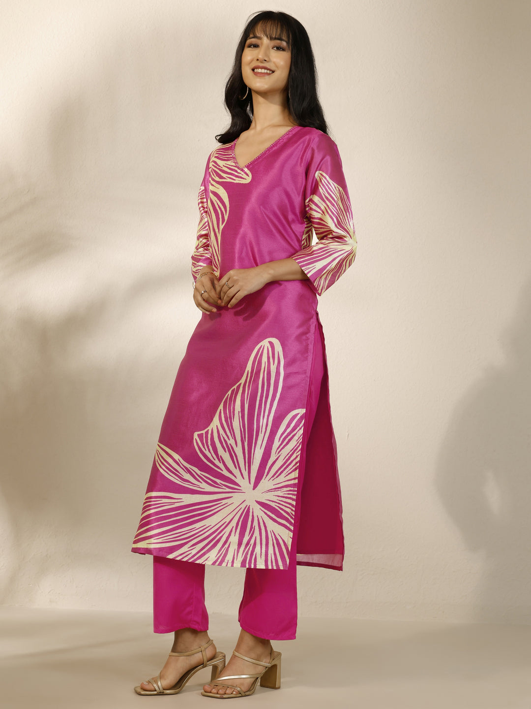 Pink Printed Silk Blend Straight Suit Set With Dupatta