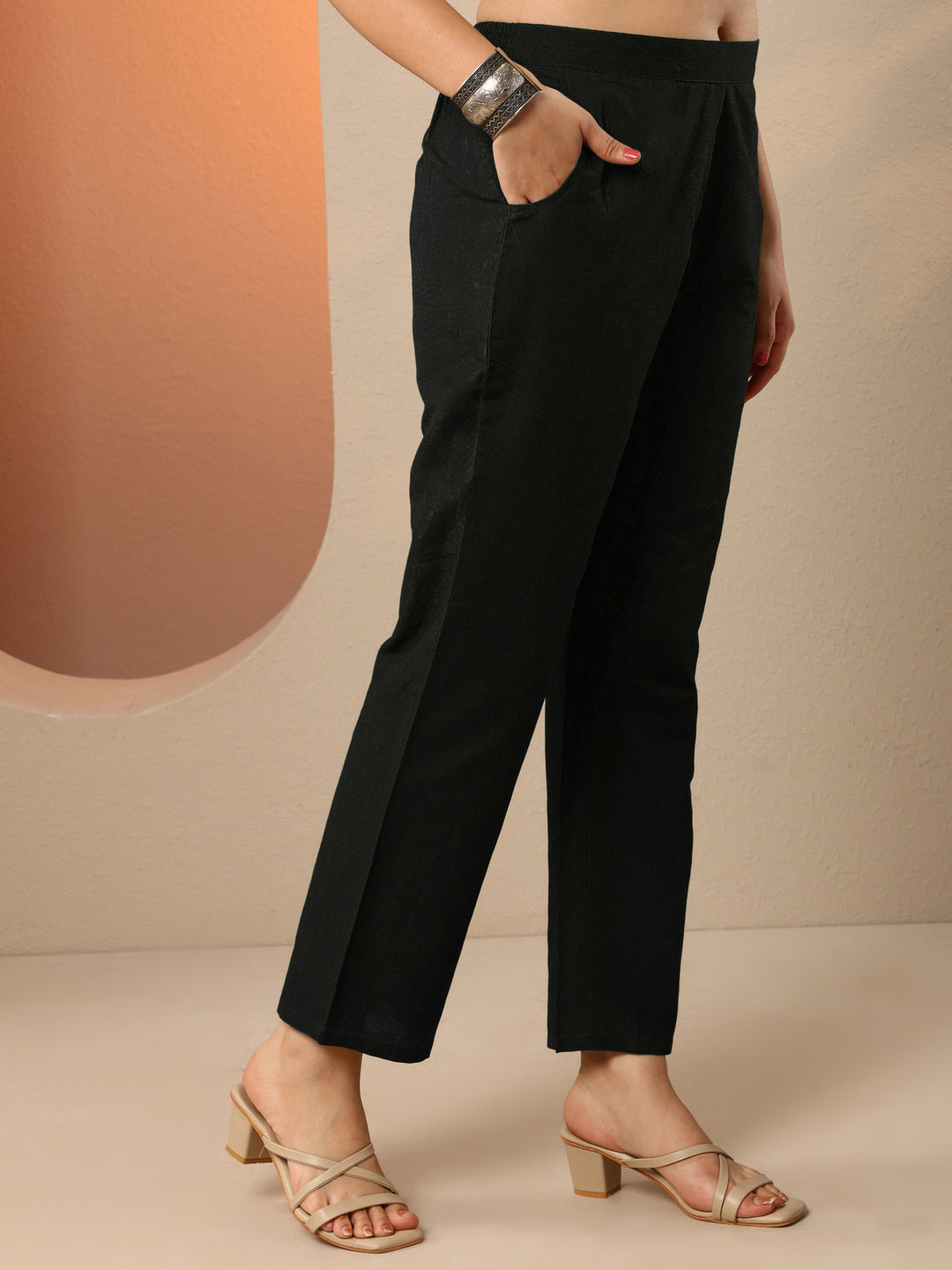 Green Woven Design Silk Blend Straight Suit Set With Dupatta