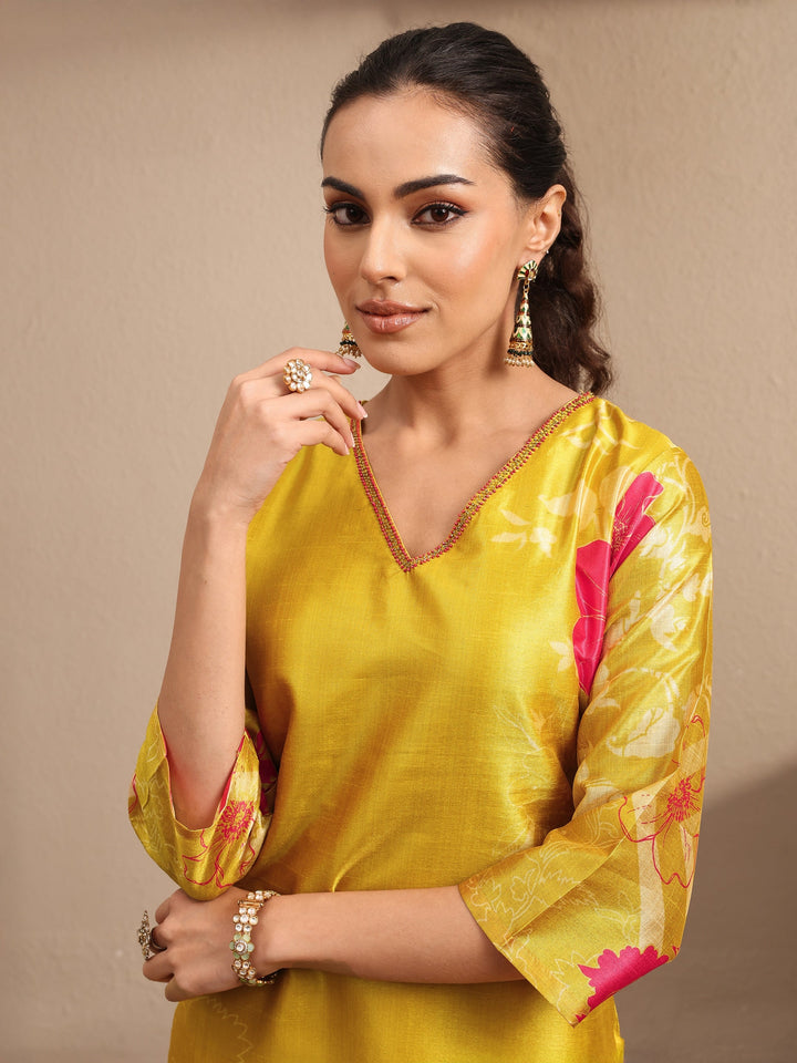 Mustard Embroidered Silk Blend Straight Suit Set With Dupatta