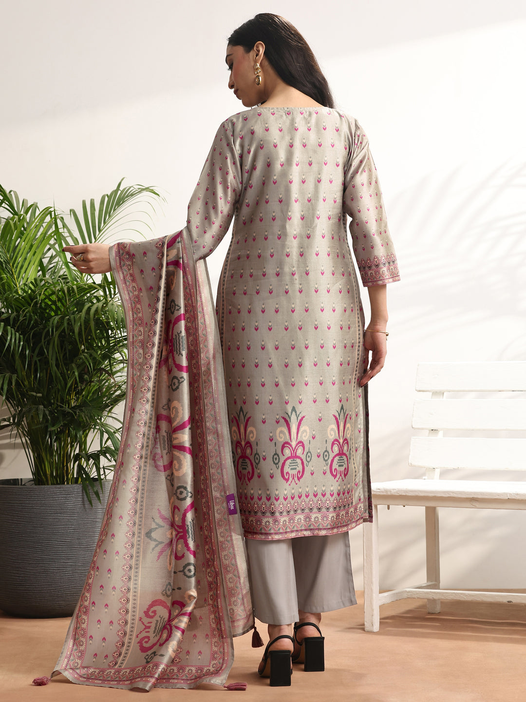 Grey Printed Silk blend Straight Suit Set With Dupatta