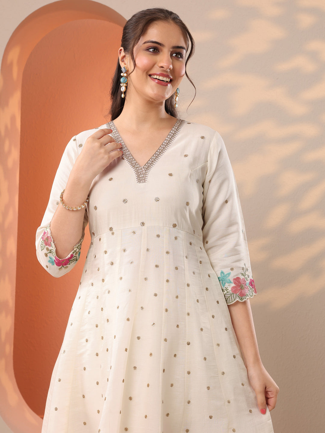 White Embroidered Silk Blend Anarkali Suit Set With Dupatta