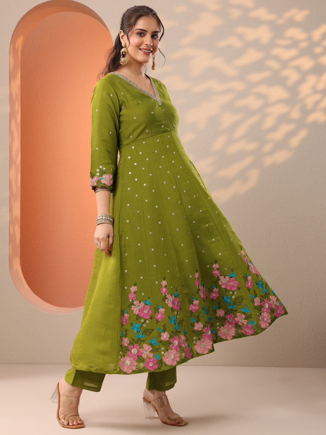 Green Embroidered Silk Blend Anarkali Suit Set With Dupatta