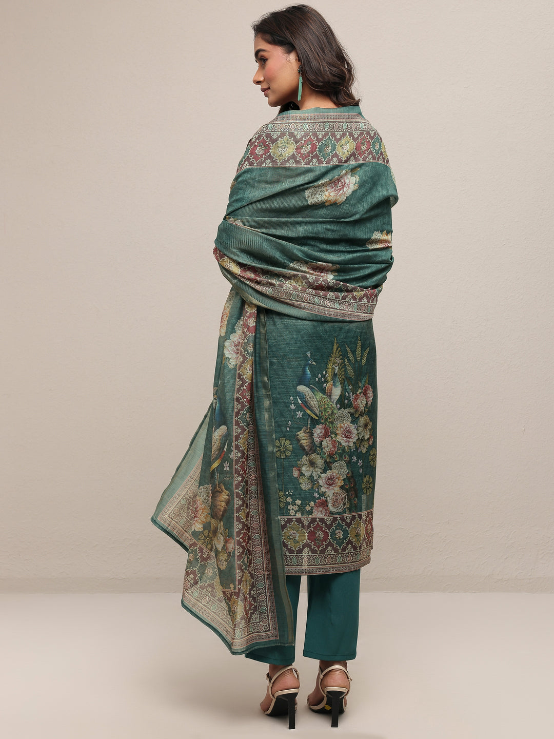 Green Printed Silk Blend Straight Suit Set With Dupatta