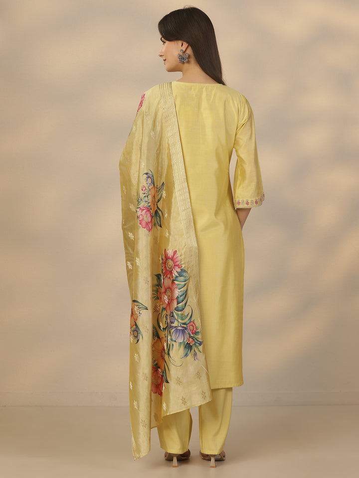 Yellow Embroidered Silk Blend Straight Suit Set With Dupatta