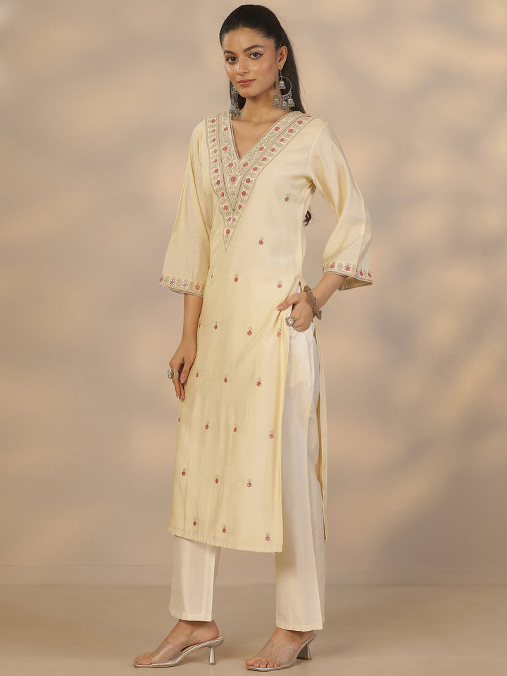Cream Embroidered Silk Blend Straight Suit Set With Dupatta