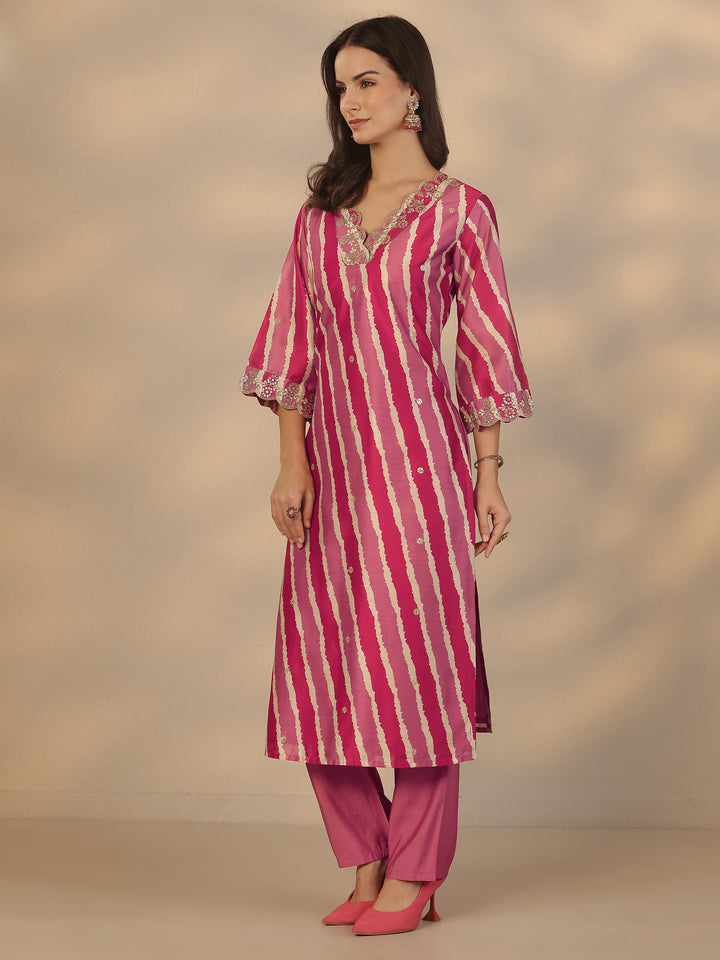 Mauve Printed Silk Blend Straight Suit Set With Dupatta