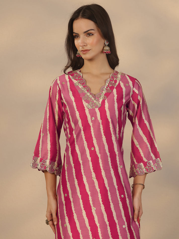 Mauve Printed Silk Blend Straight Suit Set With Dupatta