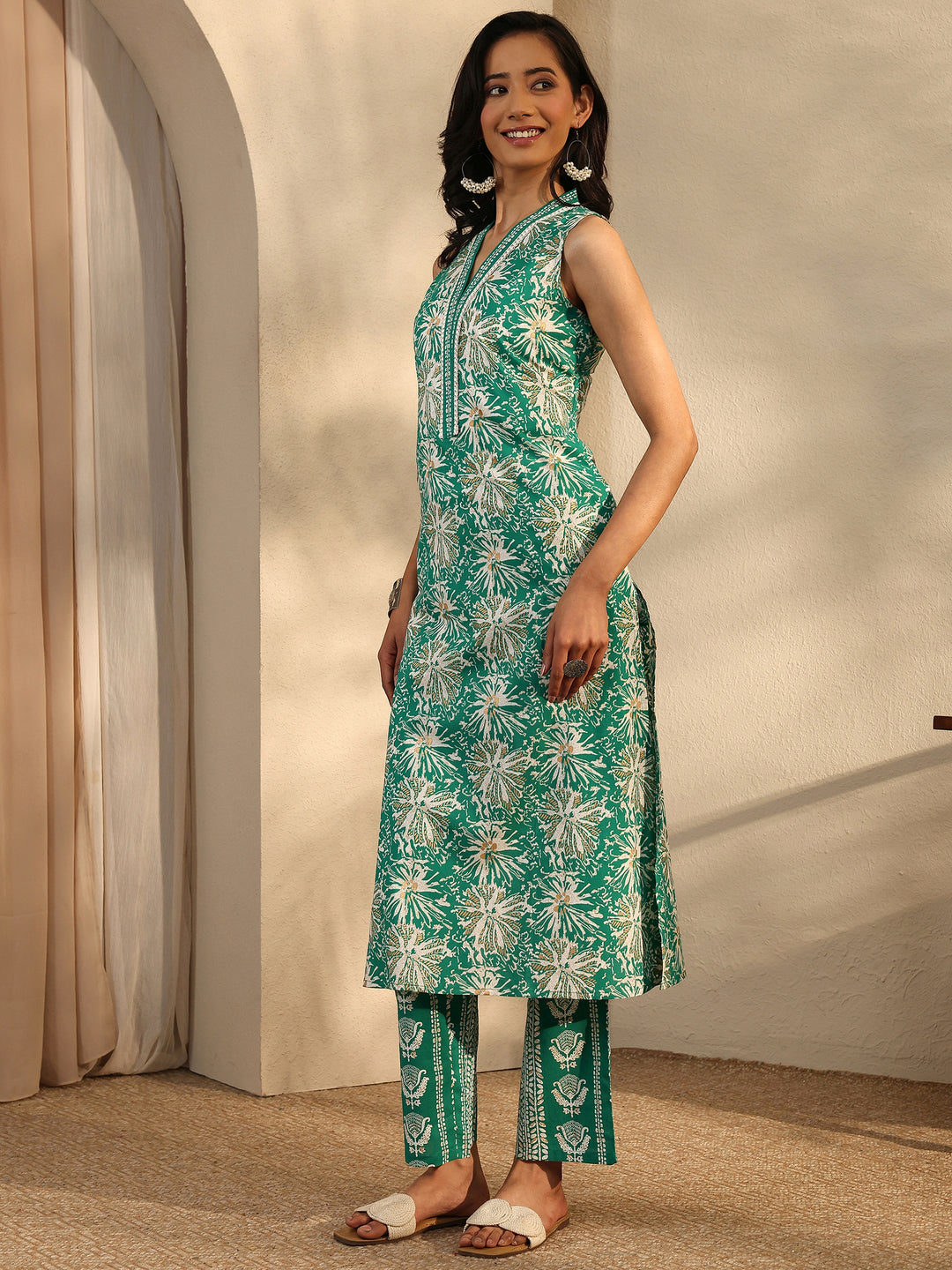 Green Printed Cotton Straight Kurta Set