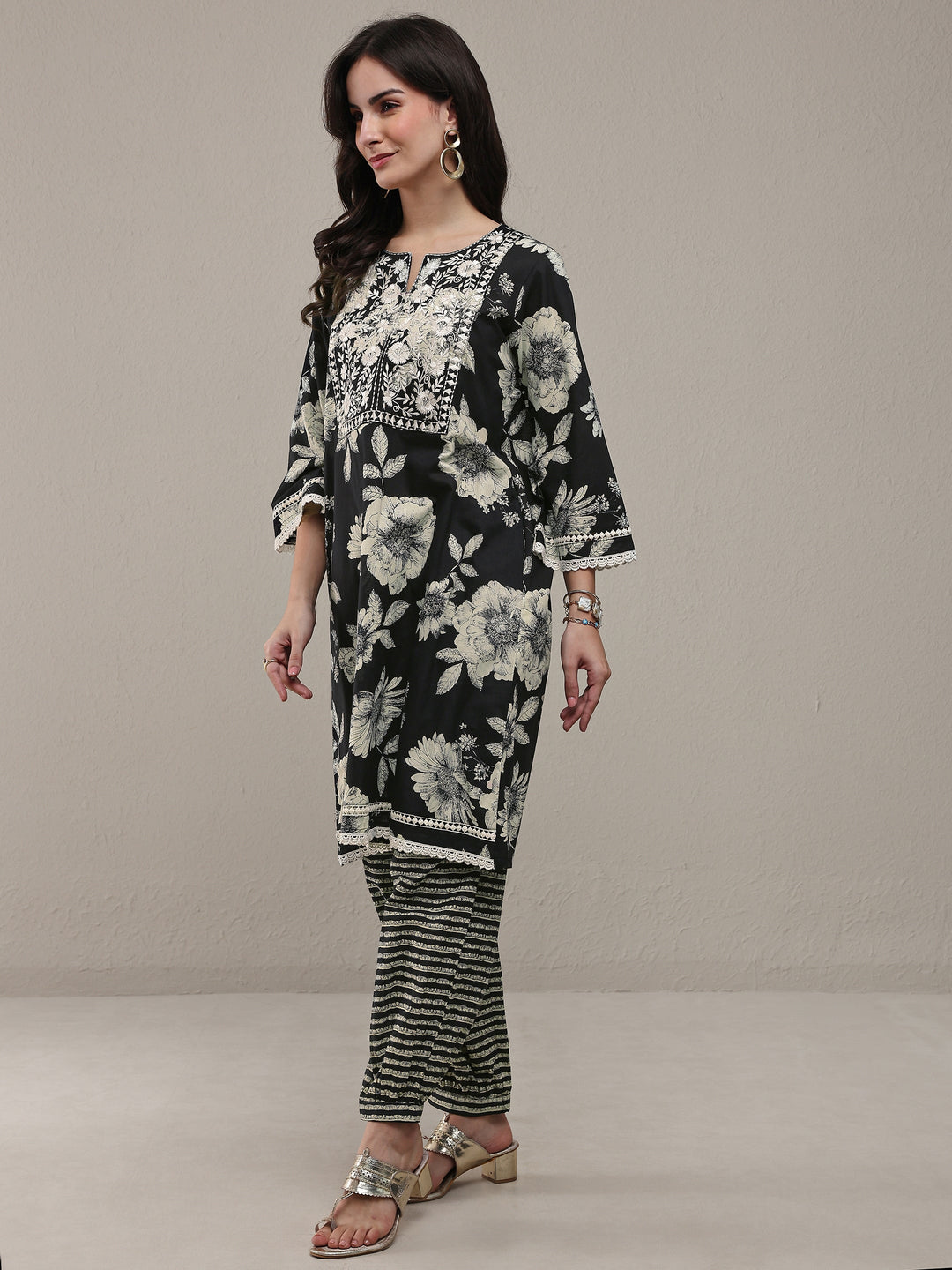 Black Floral Printed Cotton Straight Kurta Set