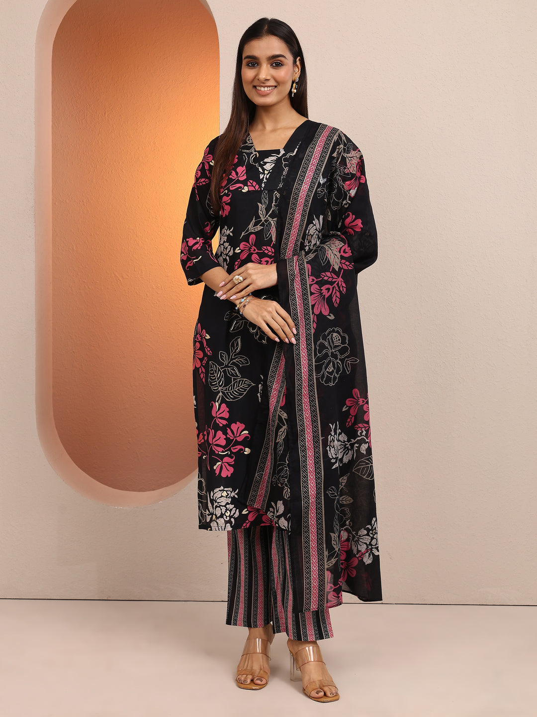 Black Printed cotton blend Straight Suit Set With Dupatta