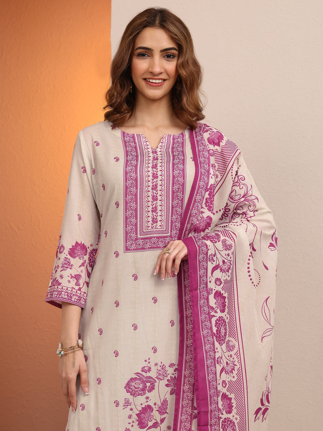 Pink Printed cotton blend Straight Suit Set With Dupatta