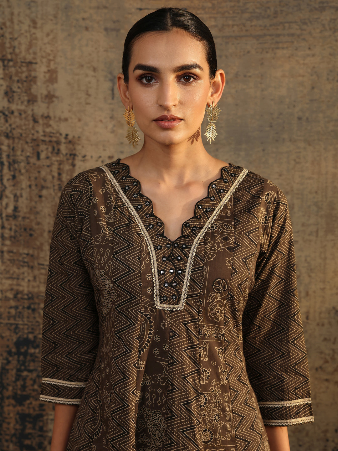 Brown Printed Cotton Straight Suit Set With Dupatta