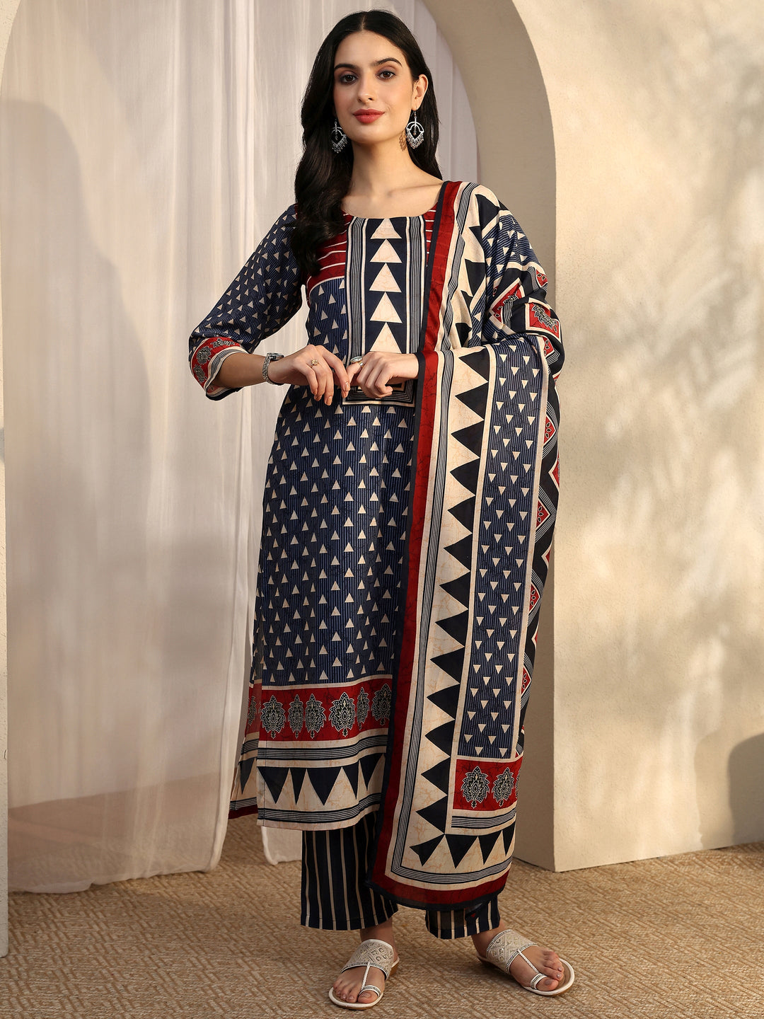 Blue Geometric Printed Cotton Blend Straight Suit Set With Dupatta