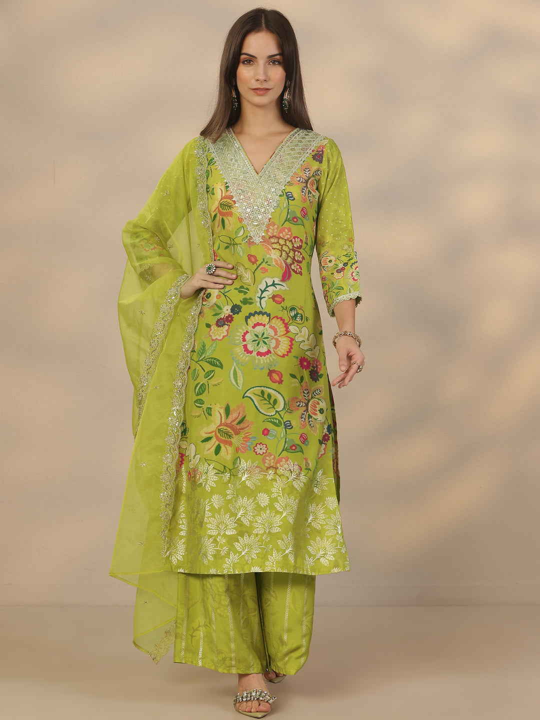 Green Printed Silk Blend Straight Suit Set With Dupatta