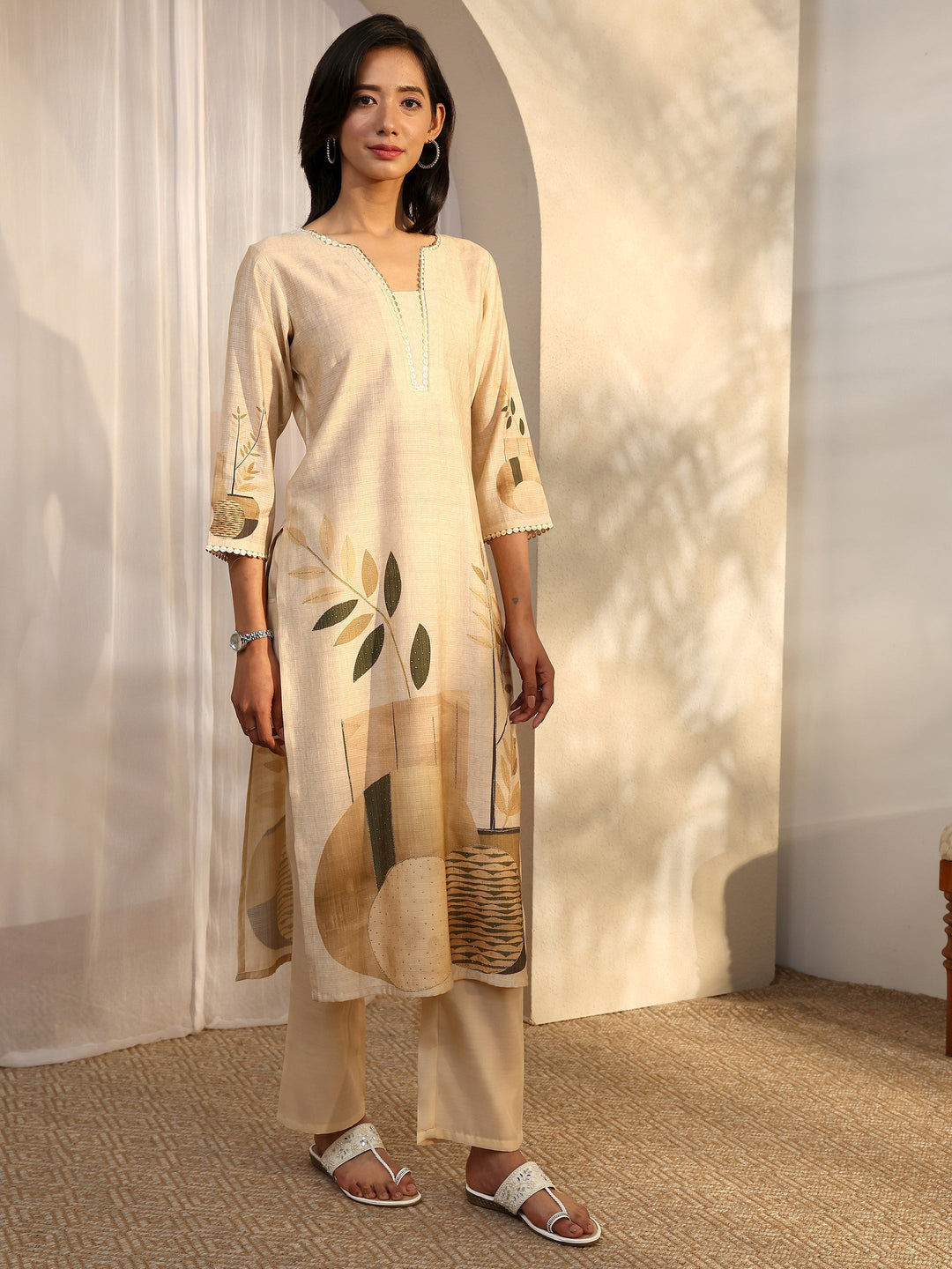 Off White Printed Silk Blend Straight Suit Set With Dupatta