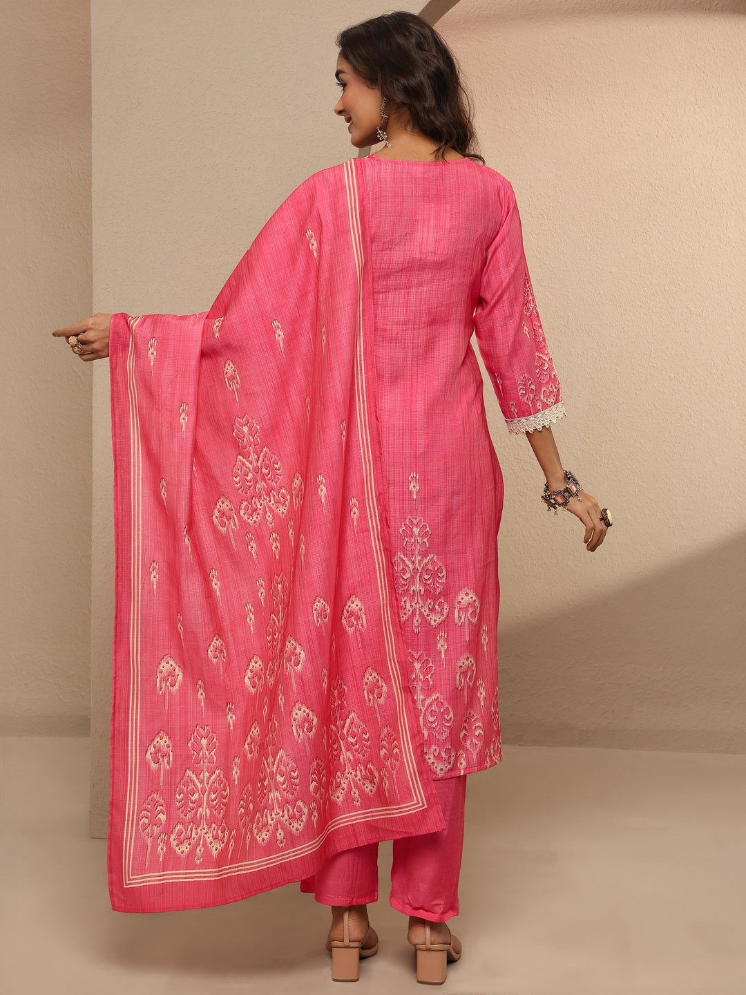 Peach Printed Silk blend Straight Suit Set With Dupatta